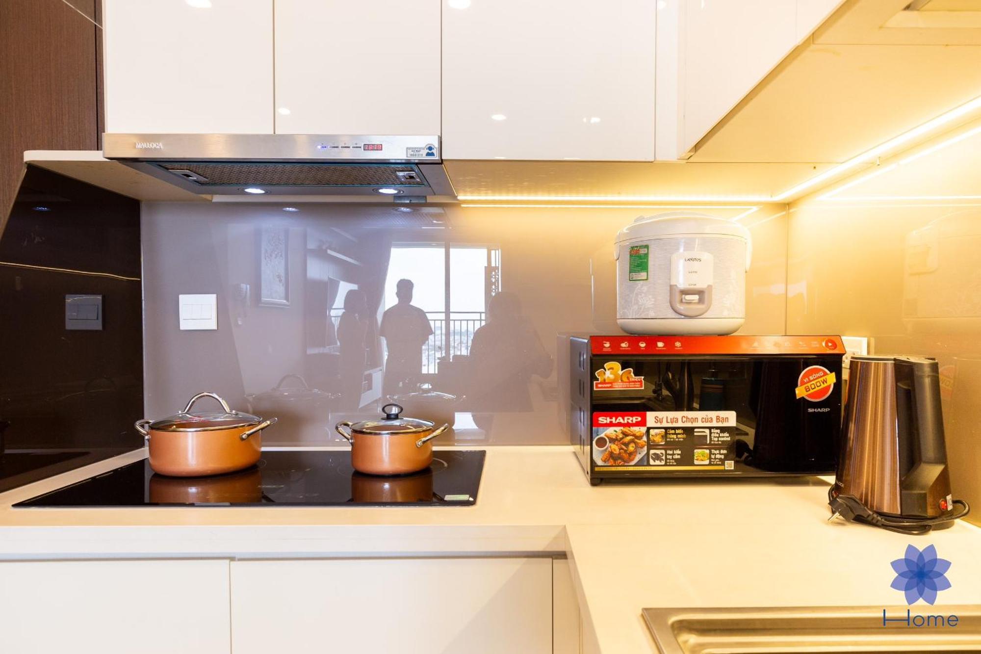 Home, Cosy&Luxury Apartment - 5Mins To Airport, Free Pool&Gym, Airport Pick Up Service Ho Chi Minh-stad Buitenkant foto